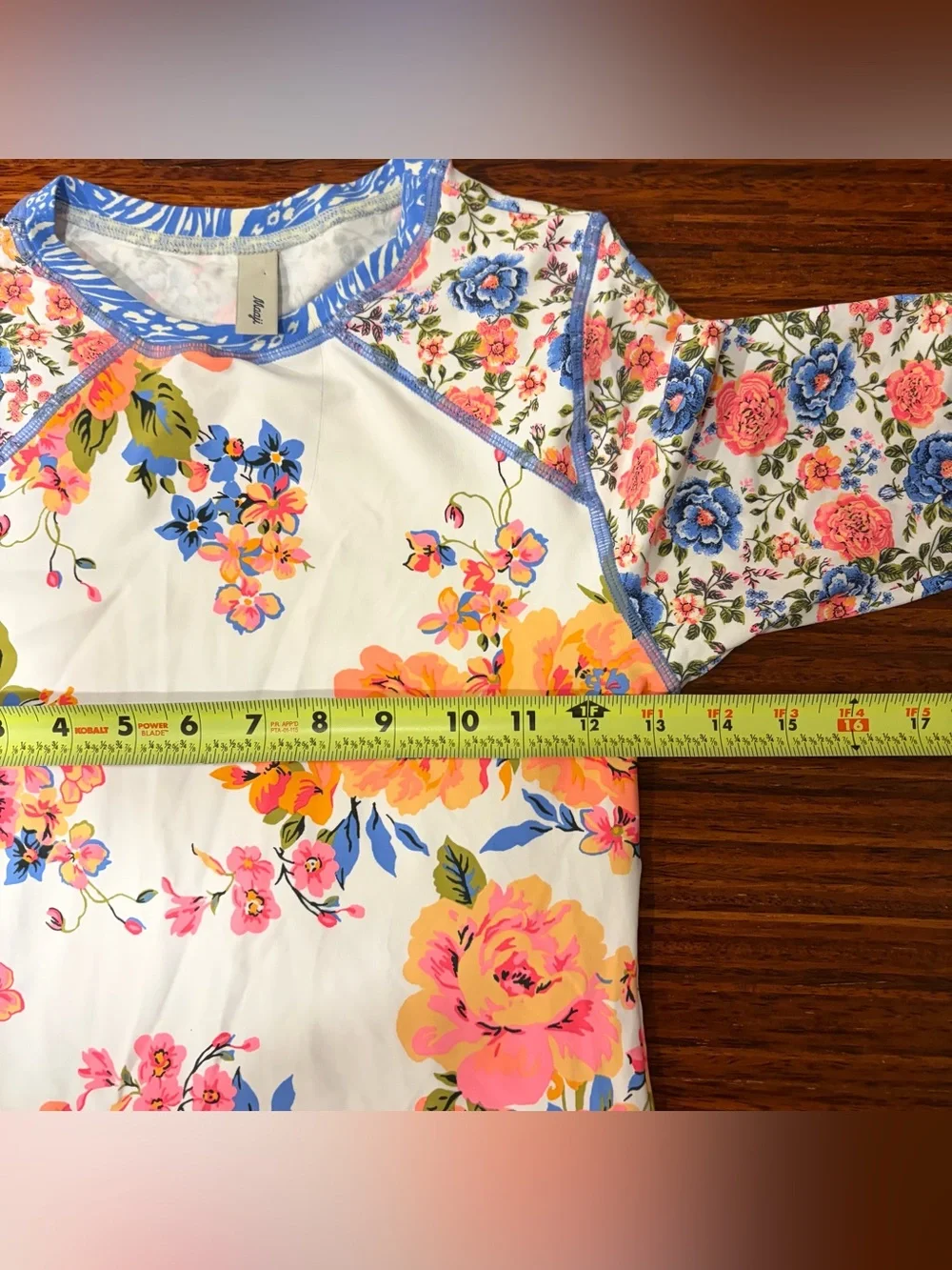 Maaji Free Spirit Floral Long Sleeve Rashguard Swim Top – Size Small NWOT